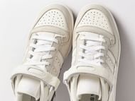 United Arrows x Adidas Forum Low sneakers (Image via Twitter/@fullress)